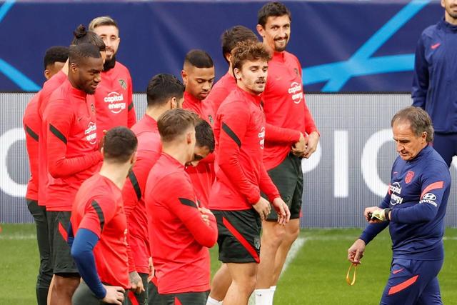 周琦16+17广东胜江苏 高诗岩26+10山东负同曦