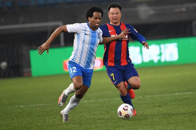 英超-恩内瓦里破门萨利巴送点 阿森纳1-1布莱顿