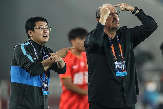 CBA伤情：景菡一遭遇左膝前交叉韧带断裂